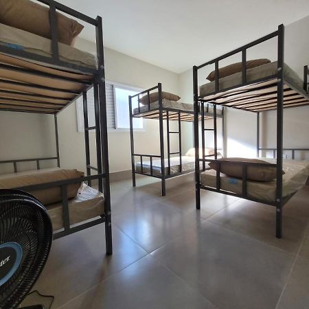 Apartamento Confortavel Para Ate 6 Pessoas, Sao 10 Unidades, Excelente Custo Beneficio Uberaba Kültér fotó